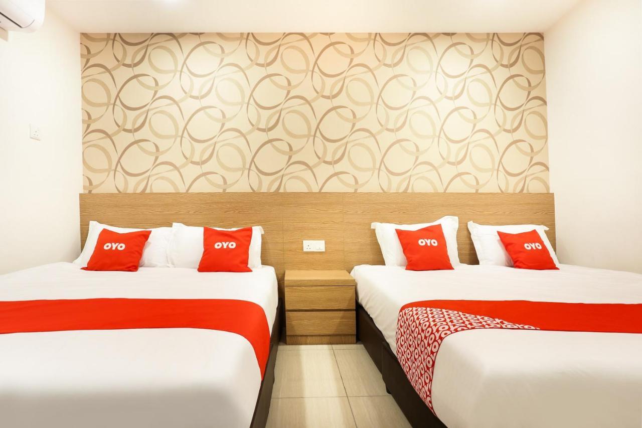 Dyaya Hotel Malacca Exteriör bild